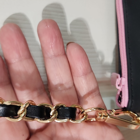 Dior crossbody/pouch - Picture 8 of 14